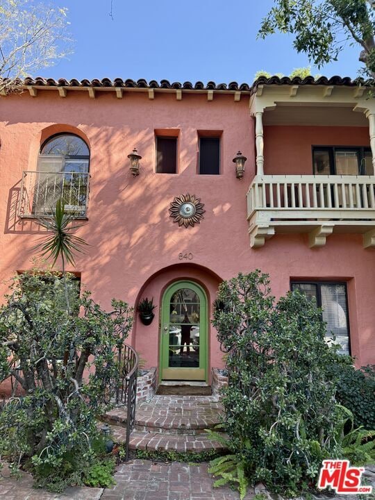 Building Photo - 840 Huntley Dr