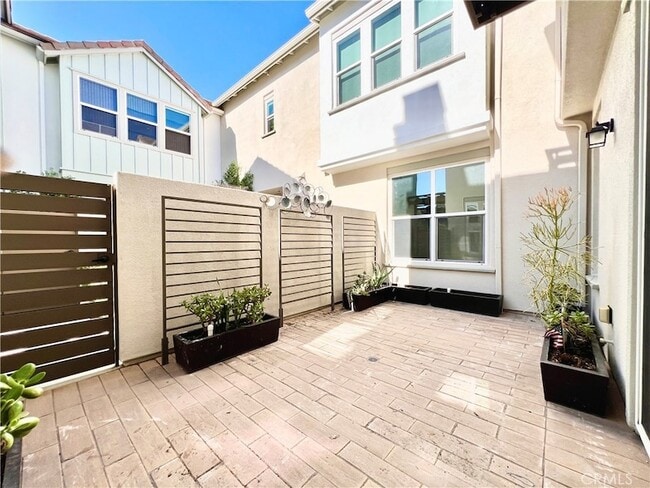 Building Photo - 101 Fixie