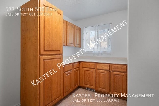 Building Photo - 577 S 500 E St