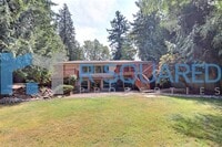 Building Photo - 307 Slater St