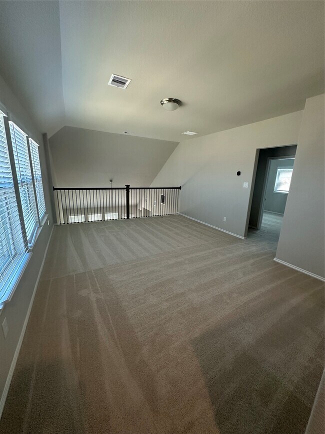 Building Photo - 206 Mercury Sky Rd