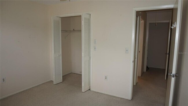 Building Photo - 12371 Dearborn Dr