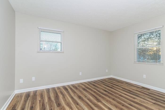 Building Photo - 250 Francisridge Dr