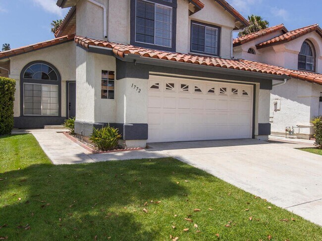 Building Photo - Rancho Del Oro Home