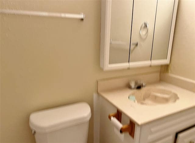 Building Photo - 117 Redbud Ct