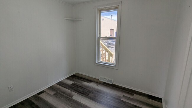 Building Photo - 2389 29th St SW