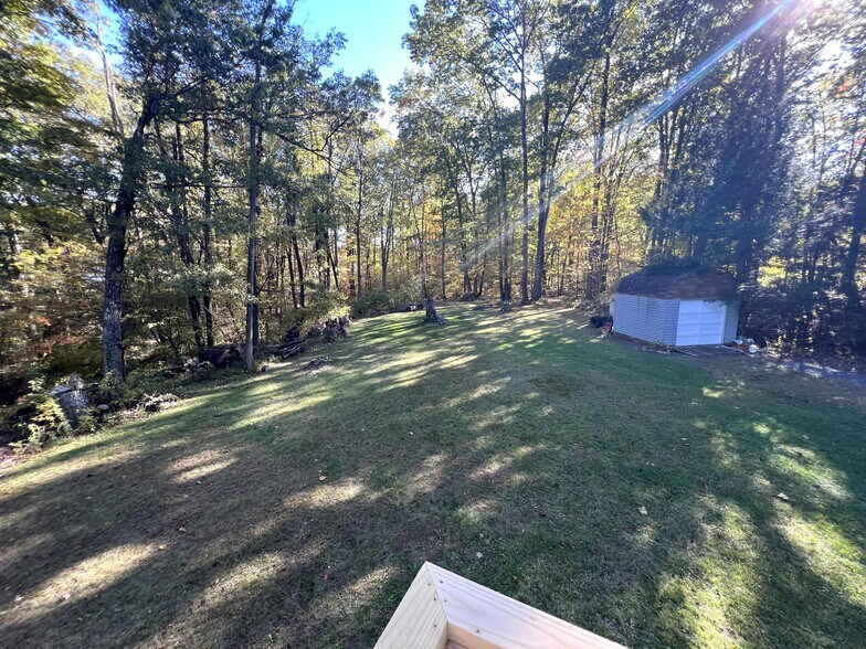 Building Photo - 215 Macktown Rd