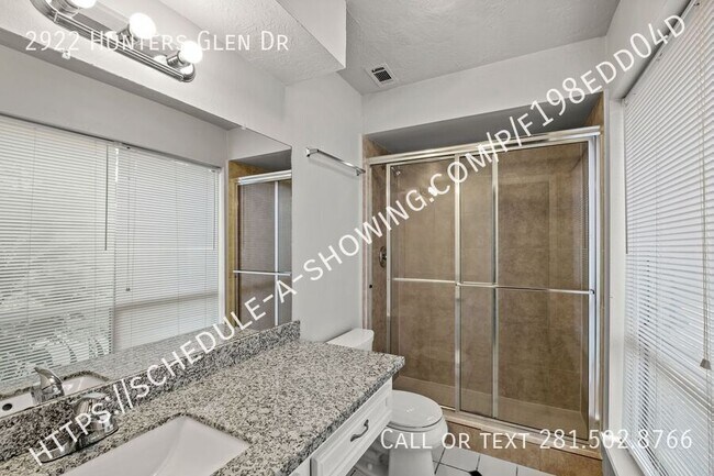 Building Photo - 2922 Hunters Glen Dr