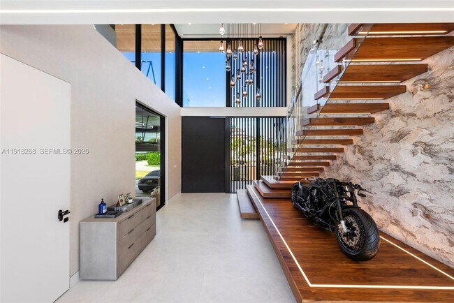 Building Photo - 1102 Washington St