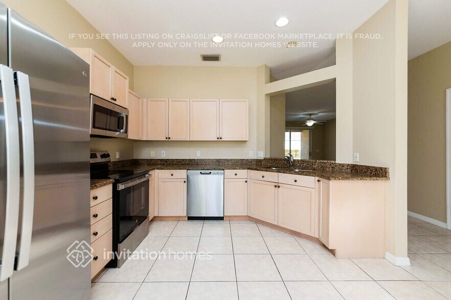 Building Photo - 15380 Blue Fish Cir