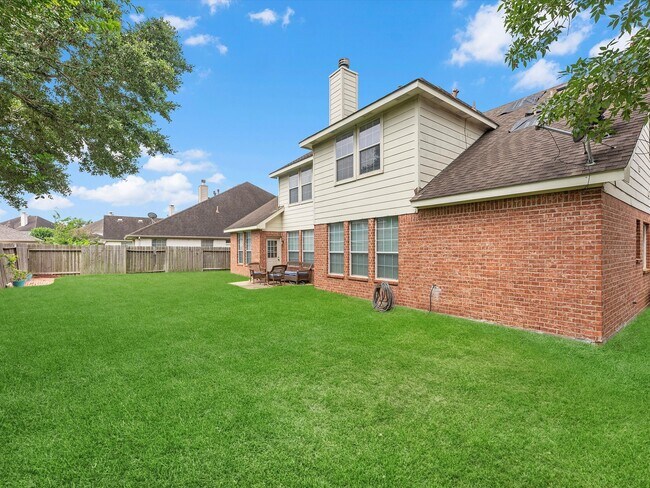 Building Photo - 2507 Stonebury Ln