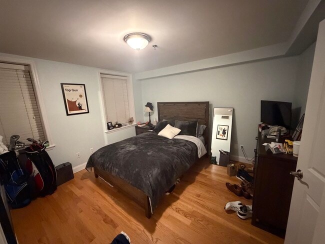 Building Photo - 528 Garden St