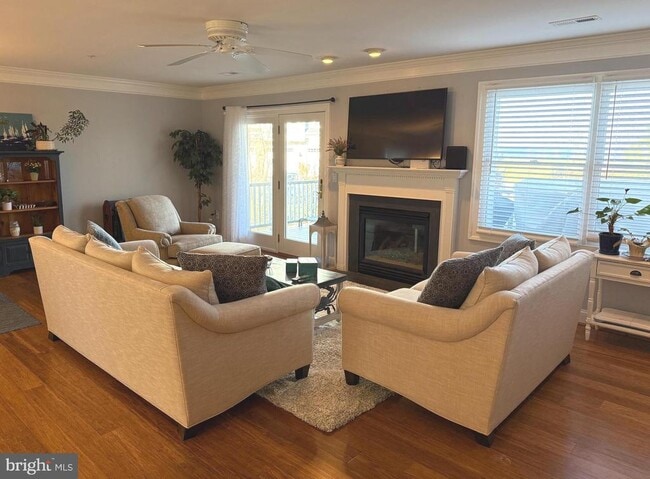 Building Photo - 907 Auckland Way