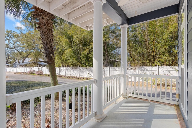 Building Photo - 3289 Cabot Cove Dr