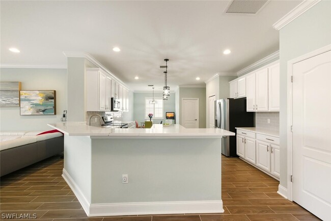 Building Photo - 8047 Princeton Dr