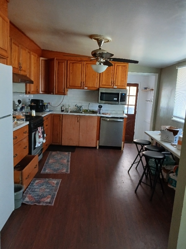 Building Photo - 674 E 675 N