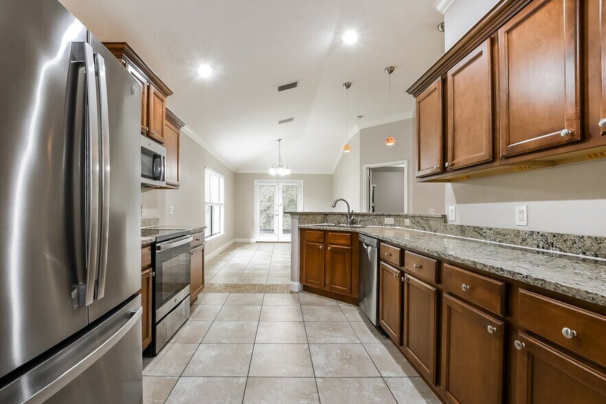 Building Photo - 348 Ashton Woods Ln