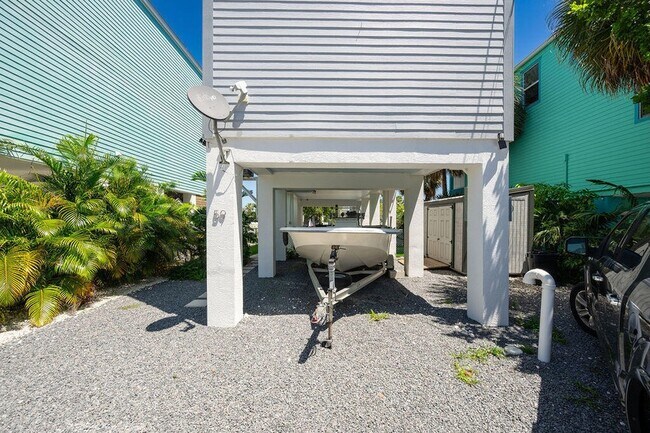Building Photo - 59 Palm Dr