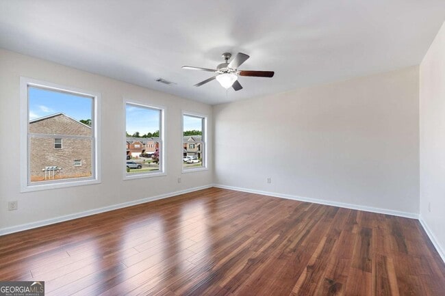 Building Photo - 204 Britt Dr