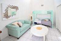 Building Photo - 301 Markley Ct