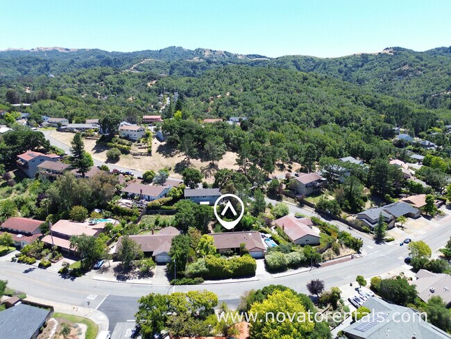 Building Photo - 65 Santa Maria Dr