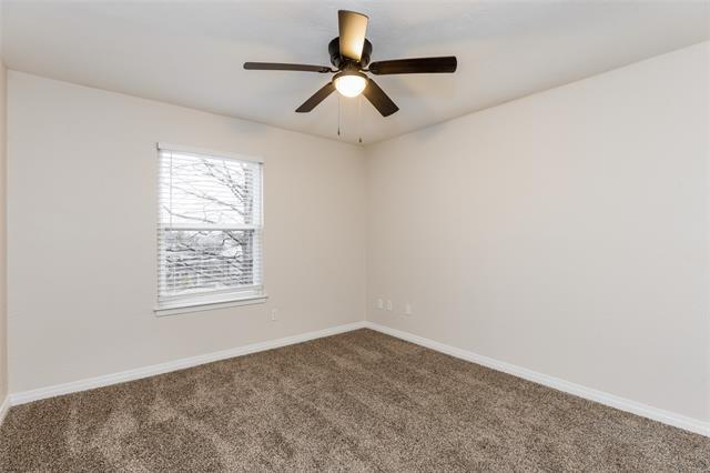 Building Photo - 2225 Saharah Dr