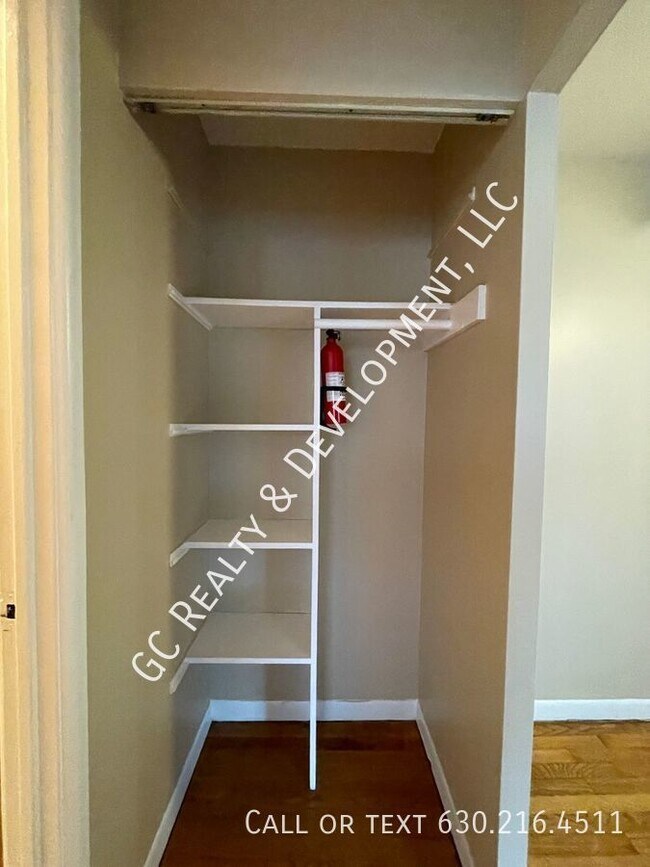 Building Photo - ***HEART OF EDGEWOOD / 1 BDRM - 1 BTH /  H...