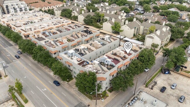Building Photo - 1016 Liberty St