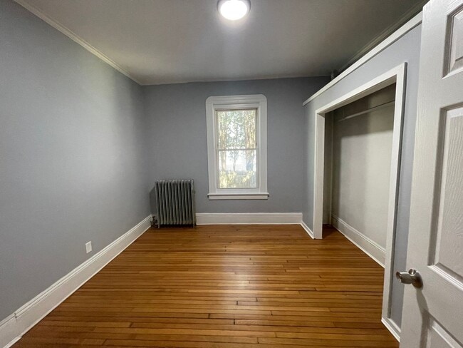 Building Photo - 124-126 Appleton