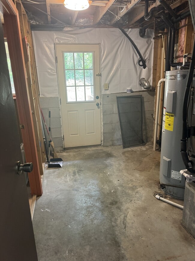 Building Photo - 4902 Cord Ct