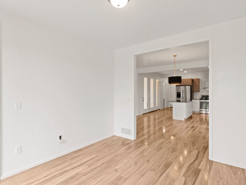 Building Photo - 4822 S Jordan Pkwy W