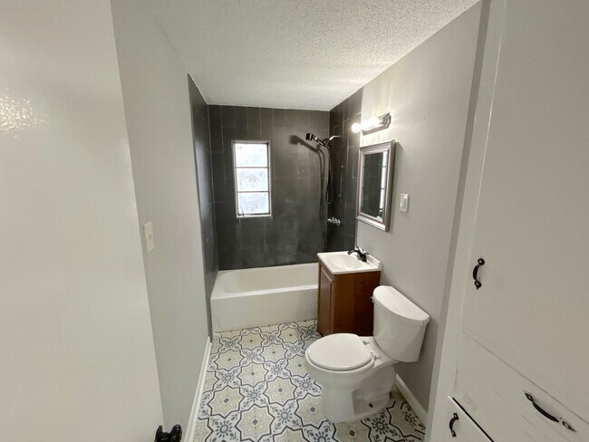 Building Photo - 3509 Brantley Rd