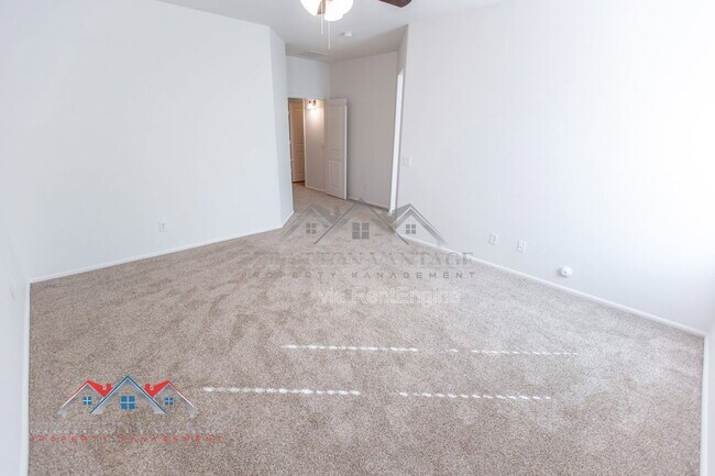 Building Photo - 9096 N 97th Dr