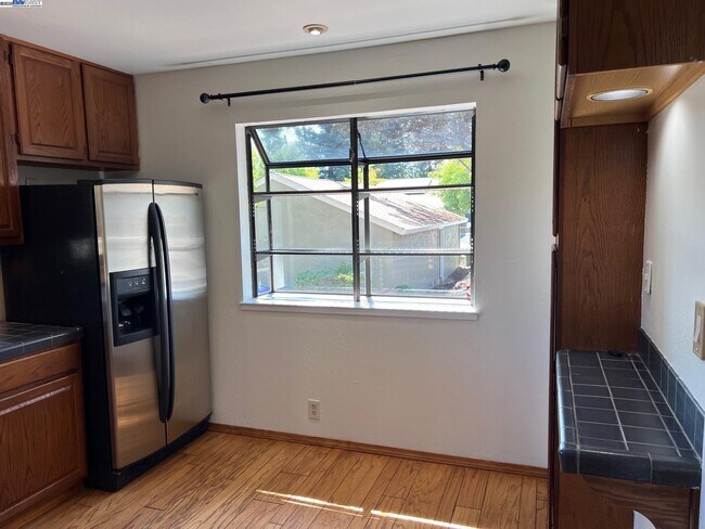 Building Photo - 3242 Monika Ln