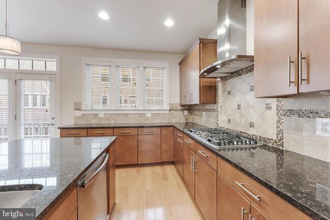 Building Photo - 3104 Magellan Ct