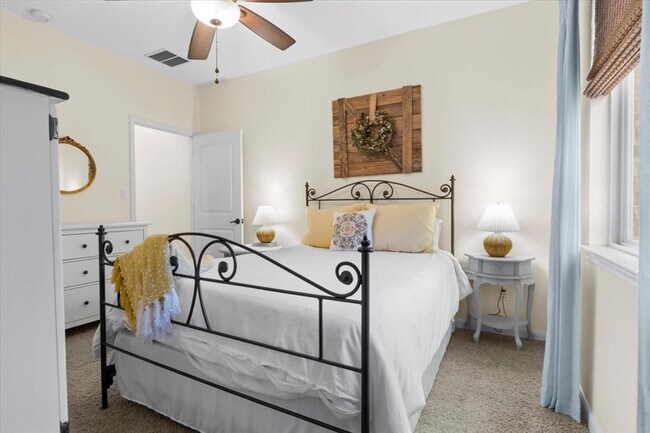 Building Photo - 5025 Pyrenees Pass