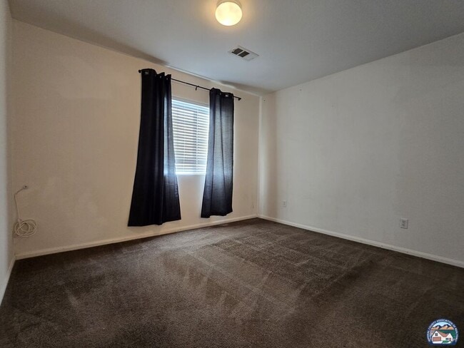 Building Photo - 1874 Farmer Dr