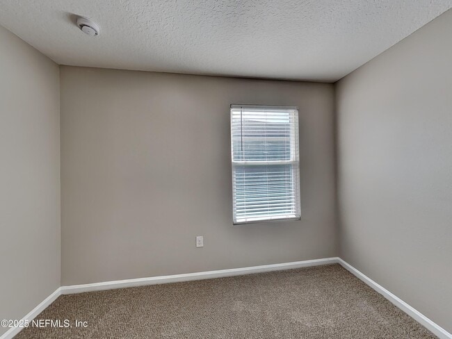 Building Photo - 12043 Sea Grove Pl