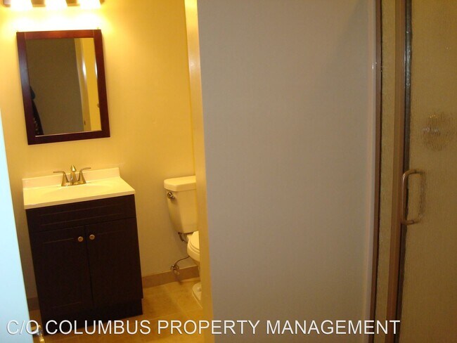 Building Photo - 550 Lighthouse Ave