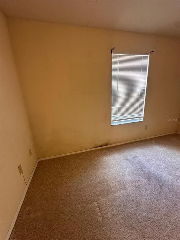 Building Photo - 820 Camargo Way