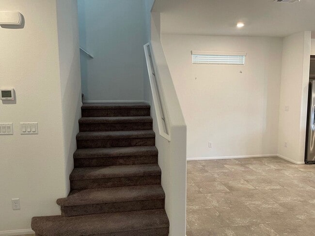 Building Photo - BRAND NEW HOME - Skye Canyon