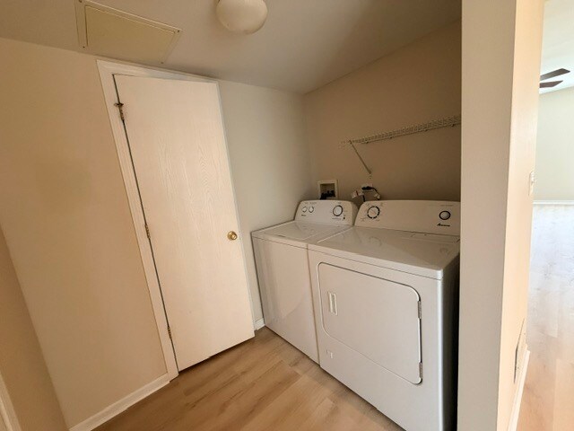 Building Photo - 729 Serendipity Dr