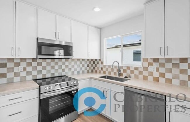 Building Photo - 3064 46th St