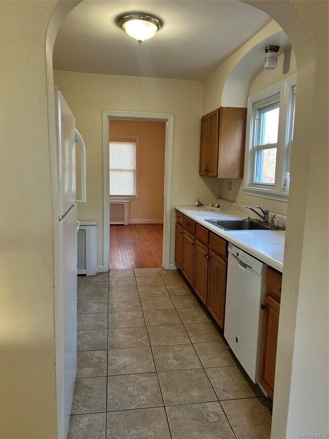 Building Photo - 853 Little Britain Rd