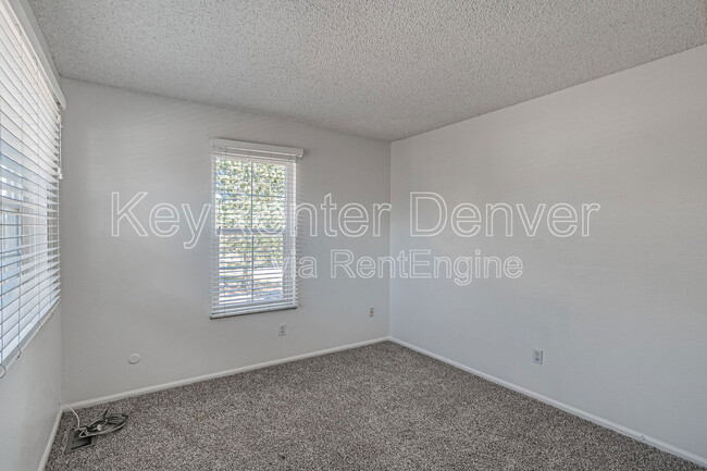 Building Photo - 2407 S Dawson Way