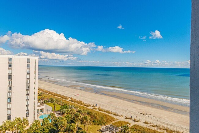 Building Photo - 2001 S Ocean Blvd