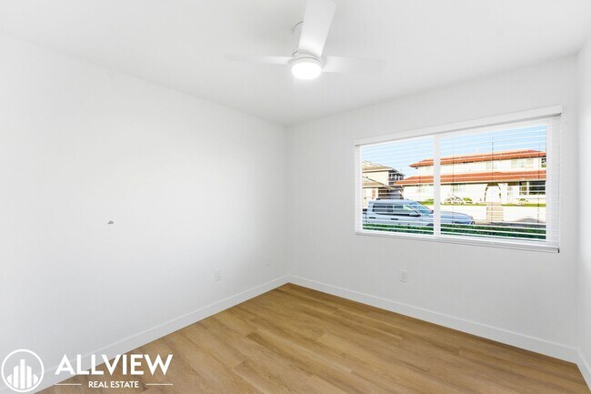 Building Photo - 16781 Bardon Ln