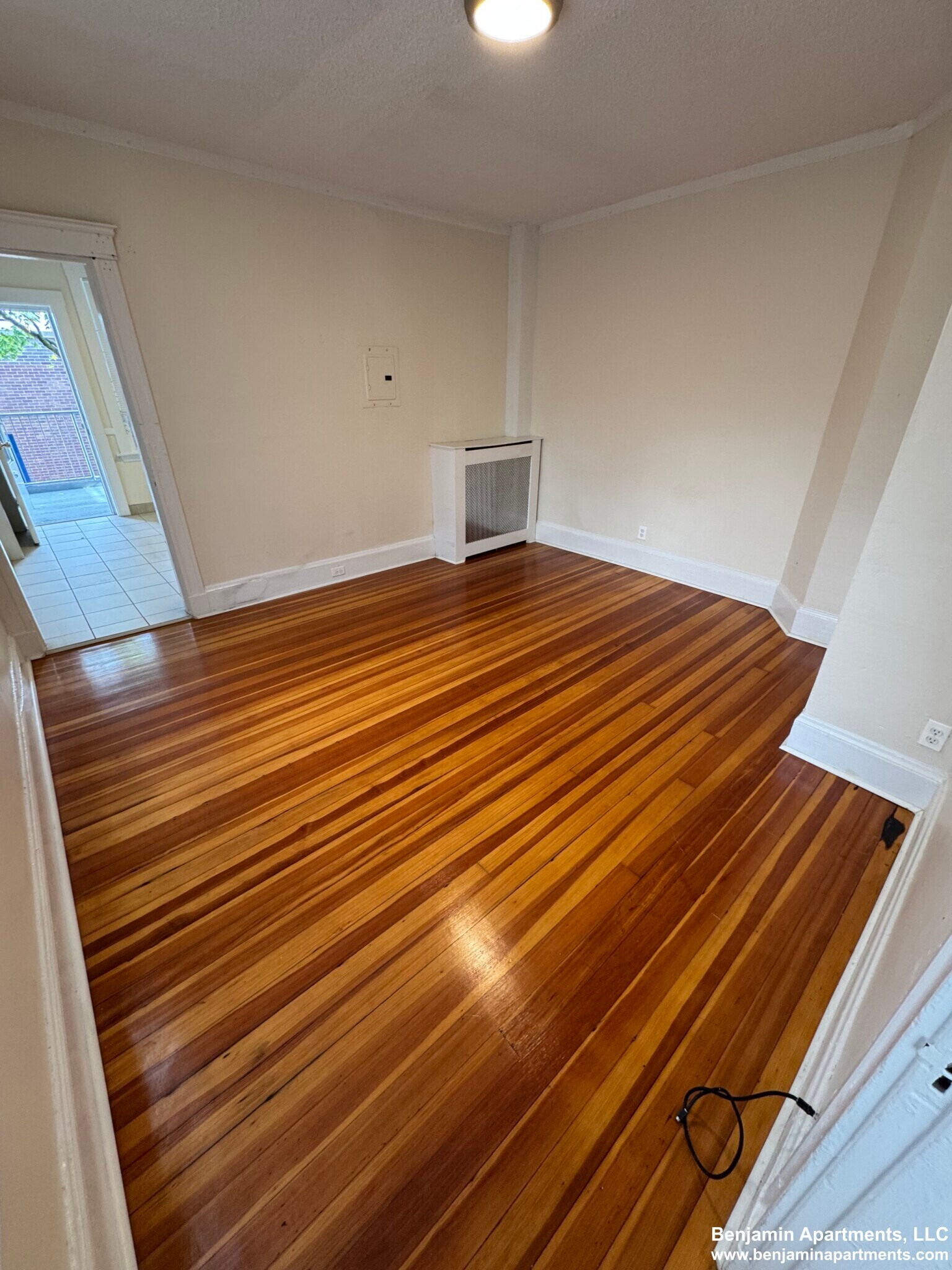 Building Photo - 15 Barrows St