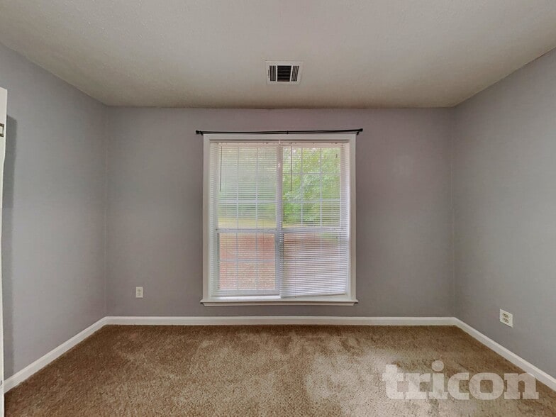 Building Photo - 184 Bradford Pl