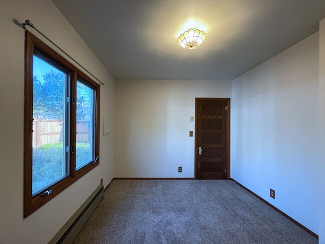 Building Photo - 2393 Emerald St